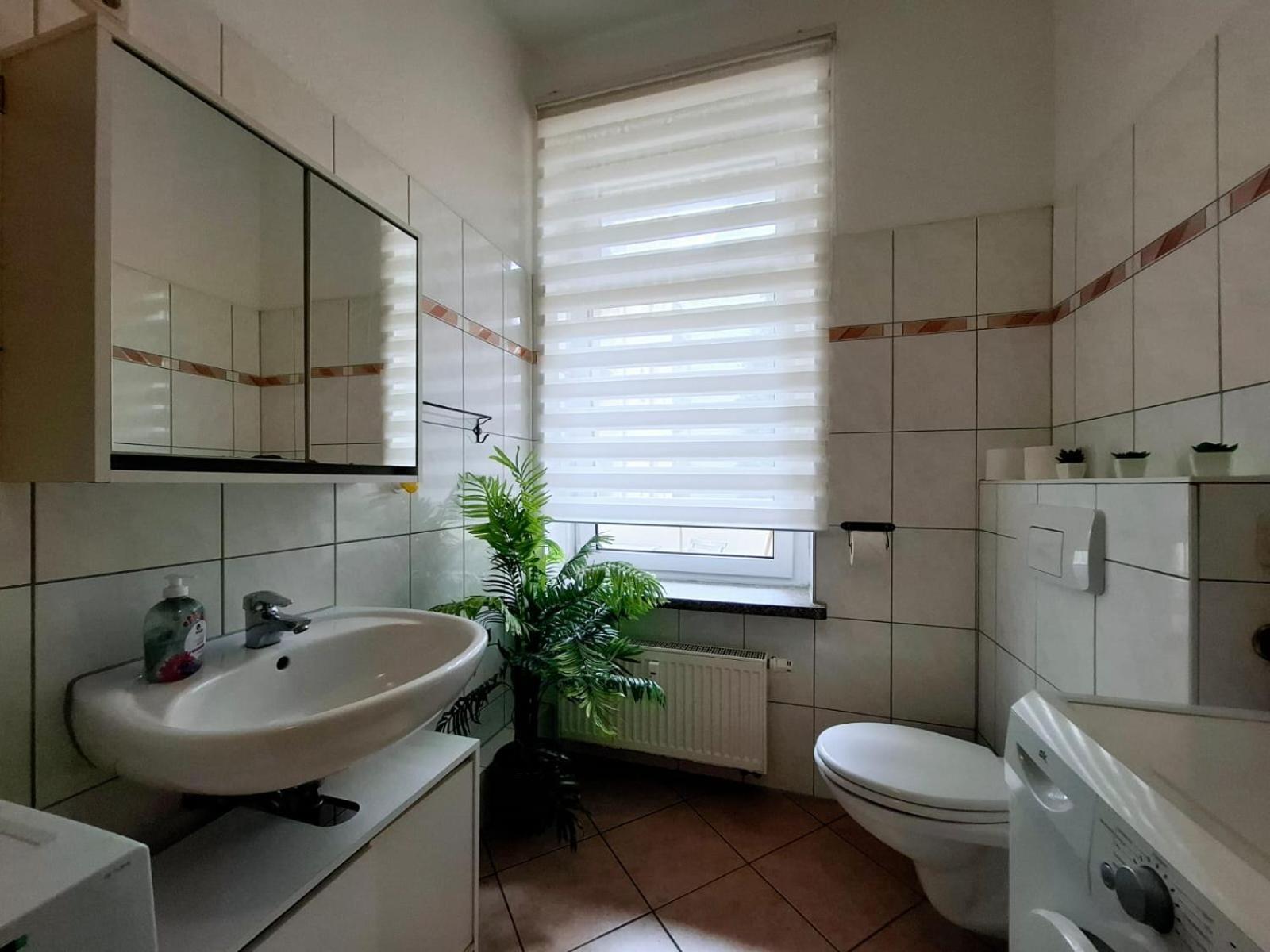 Altbauwohnung Direkt An Der Karli Mit Balkon - Netflix Inklusive ไลป์ซิก ภายนอก รูปภาพ