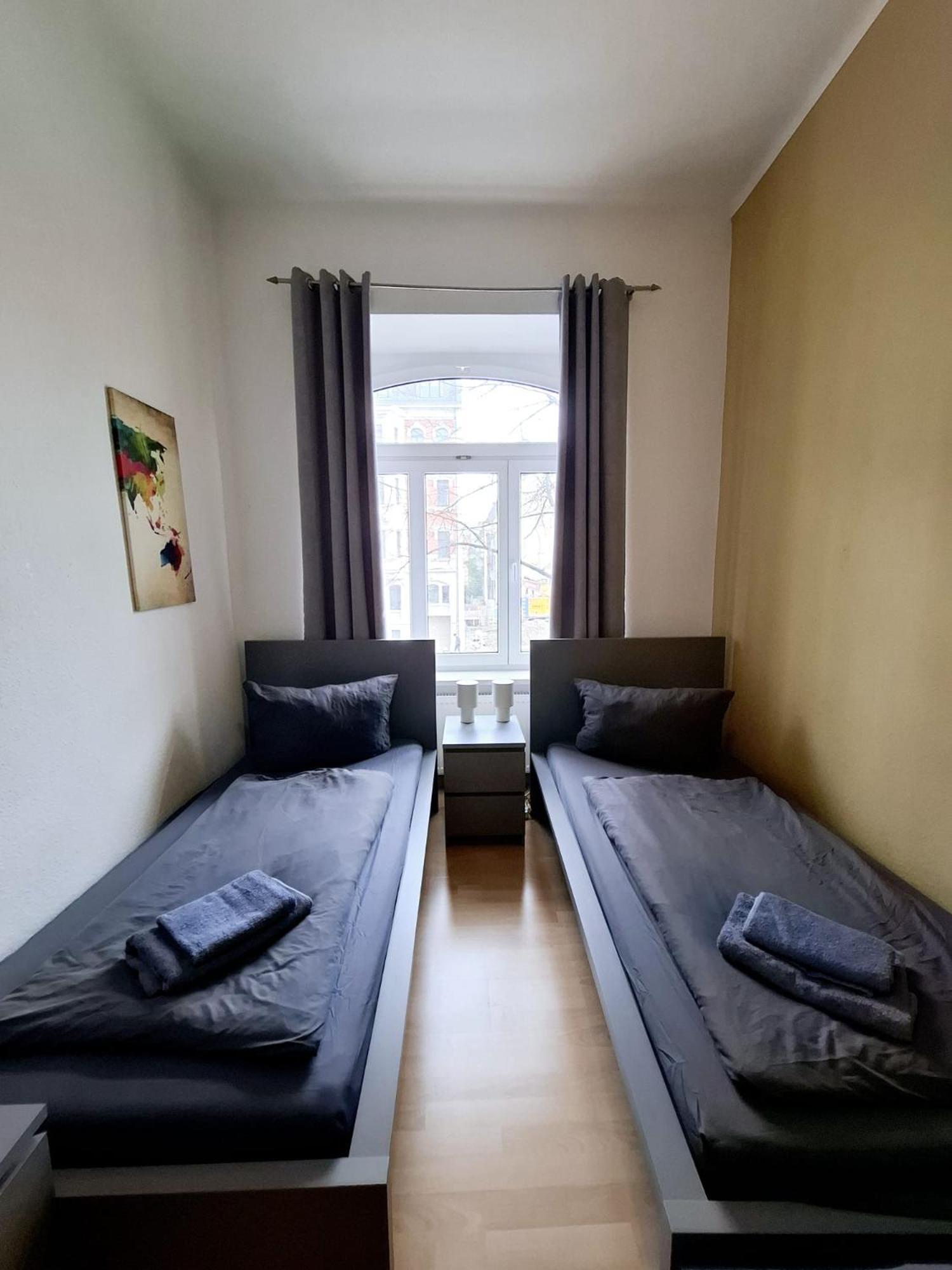 Altbauwohnung Direkt An Der Karli Mit Balkon - Netflix Inklusive ไลป์ซิก ภายนอก รูปภาพ