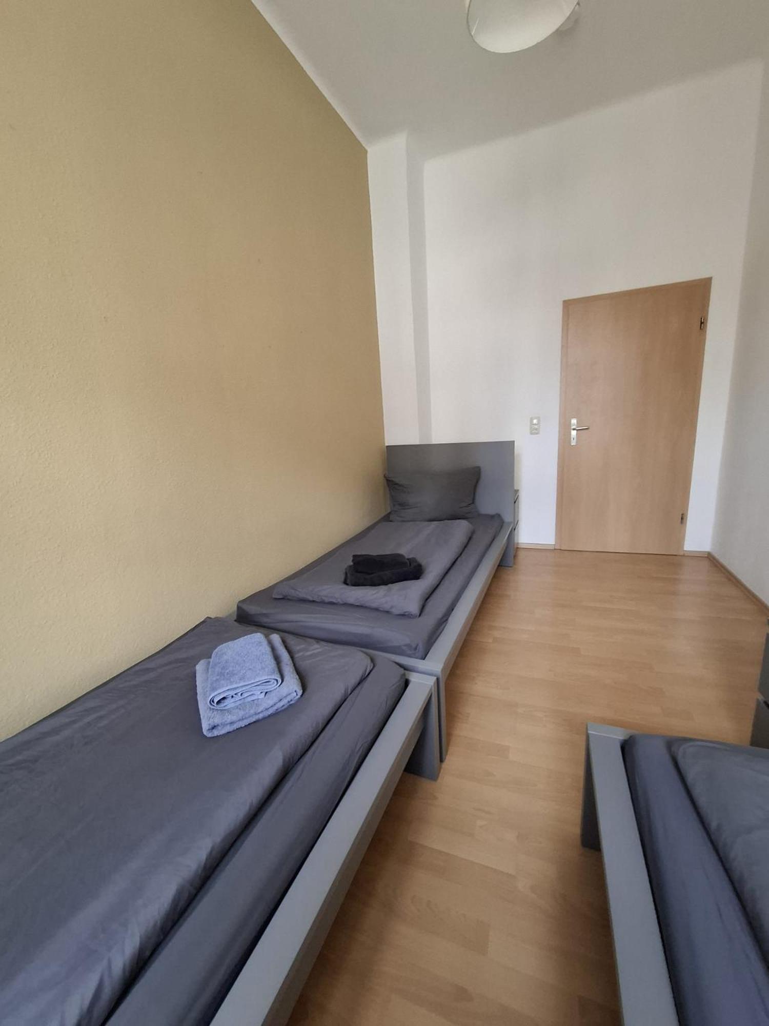 Altbauwohnung Direkt An Der Karli Mit Balkon - Netflix Inklusive ไลป์ซิก ภายนอก รูปภาพ